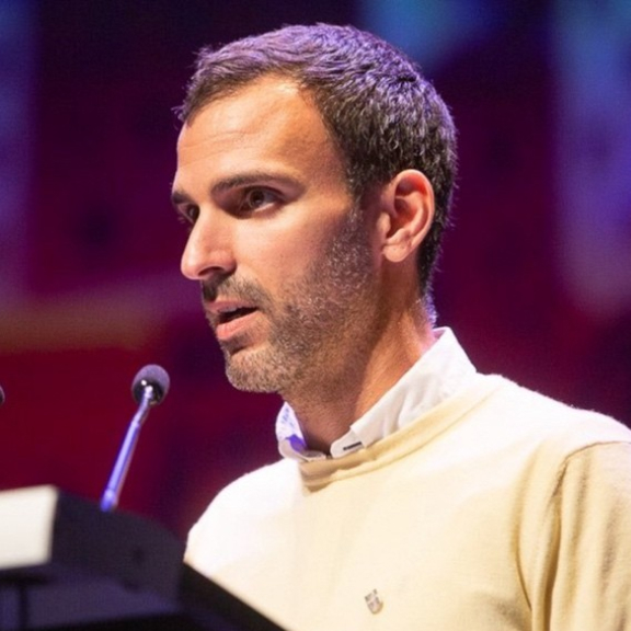 Iker Muñoz